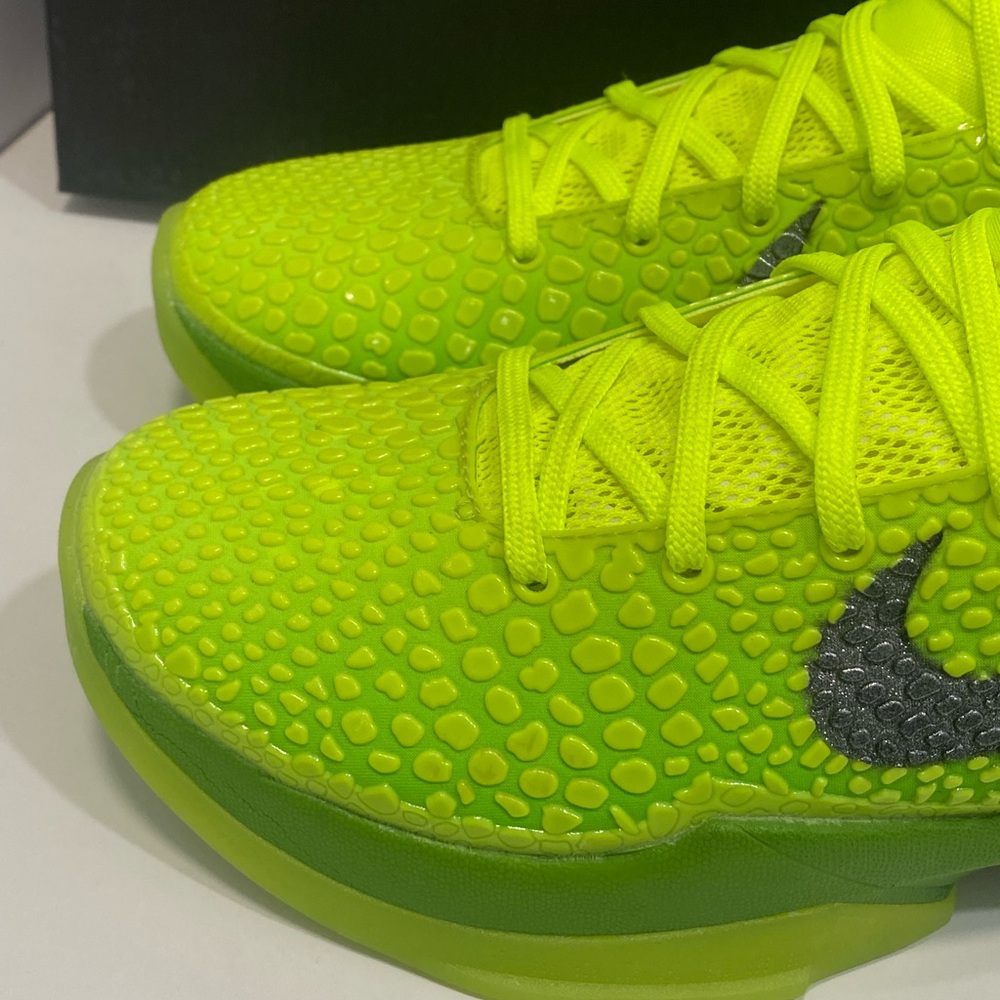 Nike Kobe 6 Grinches Protro Green - image 4